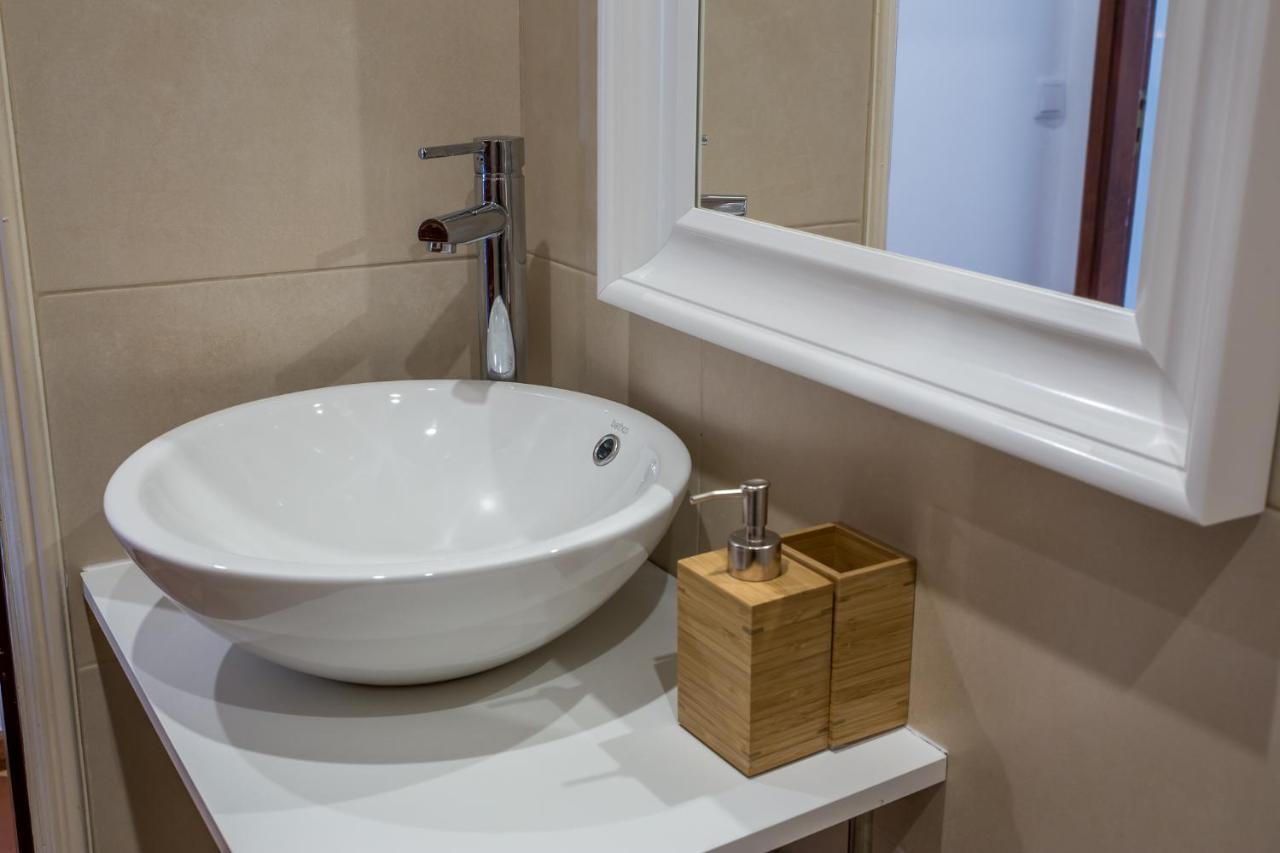 וילה דו קונדה Mostarda Boutique Apartment מראה חיצוני תמונה